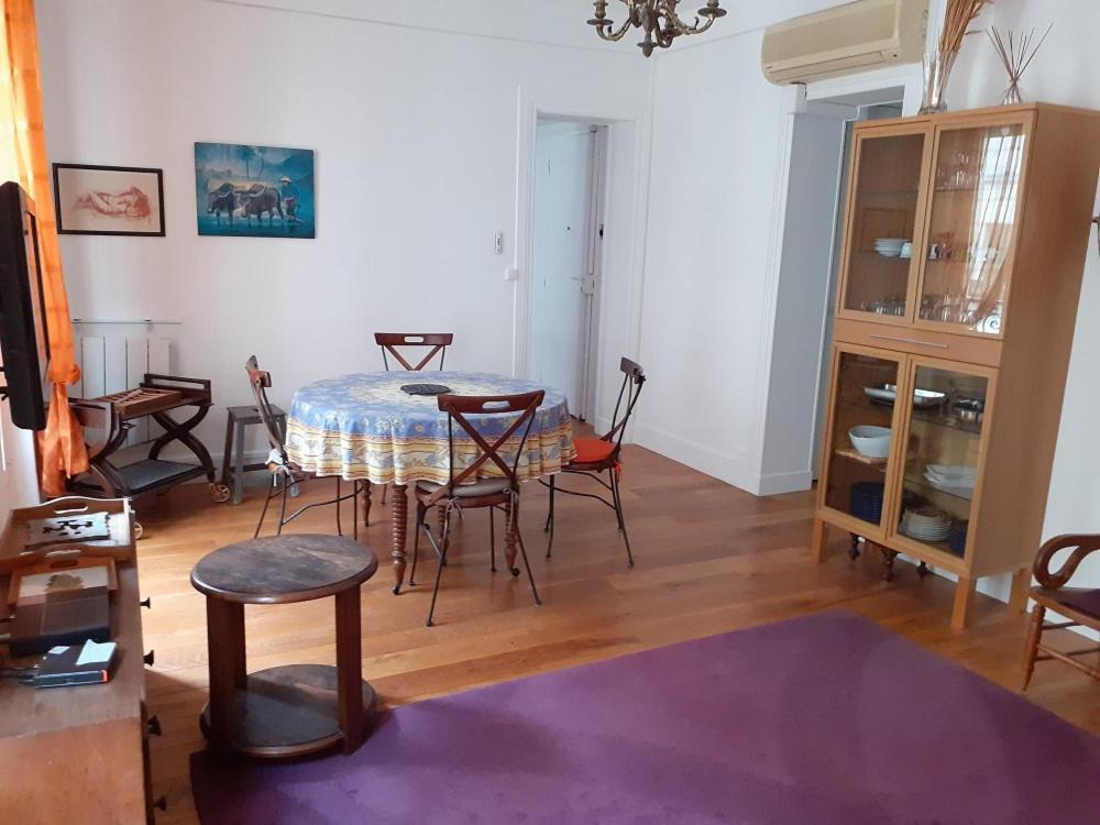 Appartement Petroff Parijs Buitenkant foto